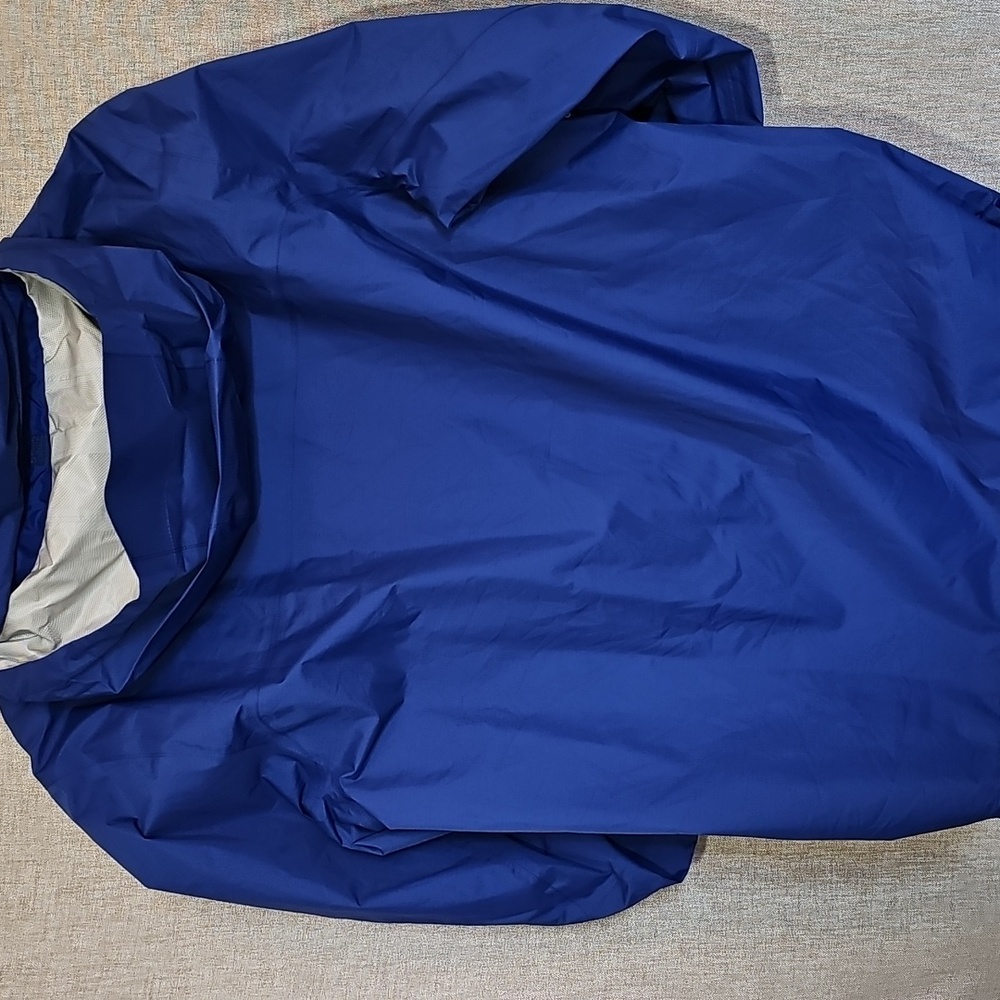 REI Men's Peak 2.5L rain jacket - Picture 8 of 9